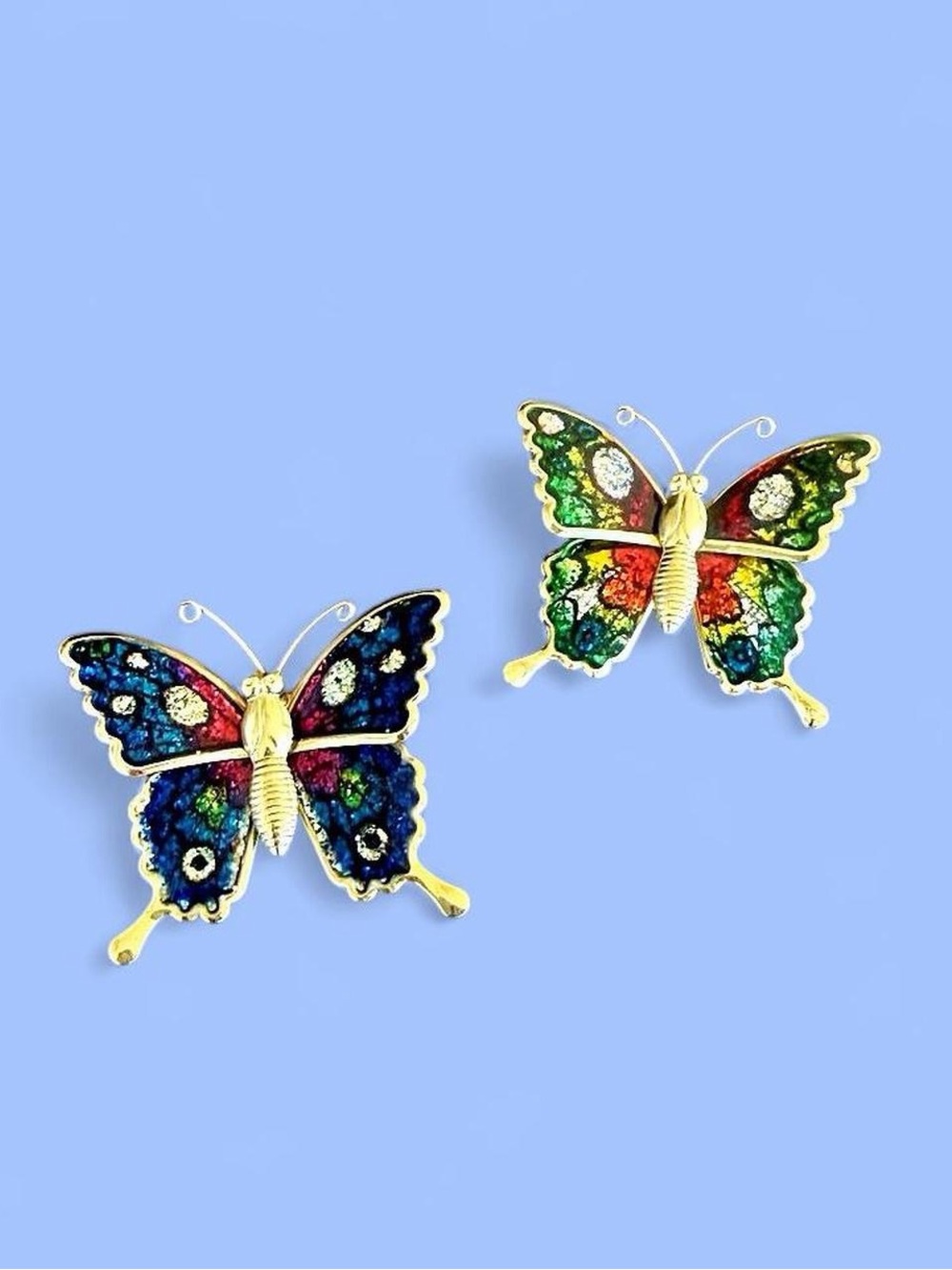 THE PRETTIEST PAIR! Selling a matching set of two vintage 1970s/1980s retro